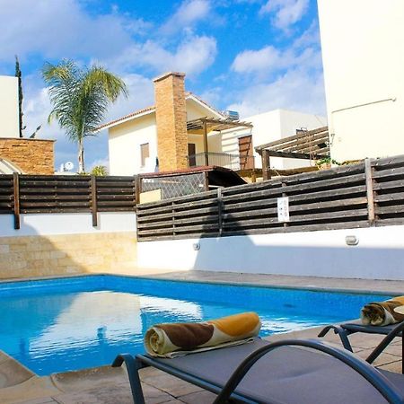 Unique Beach Luxurious Villas Agia Napa Exterior foto