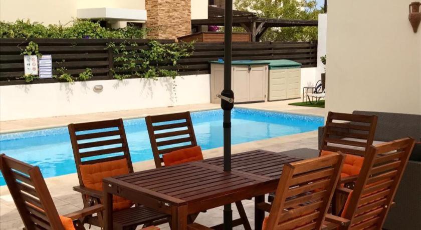 Unique Beach Luxurious Villas Agia Napa Exterior foto