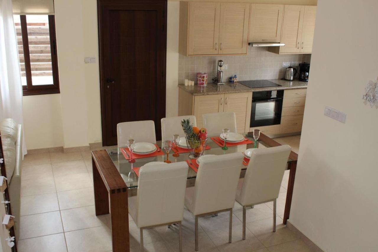 Unique Beach Luxurious Villas Agia Napa Exterior foto