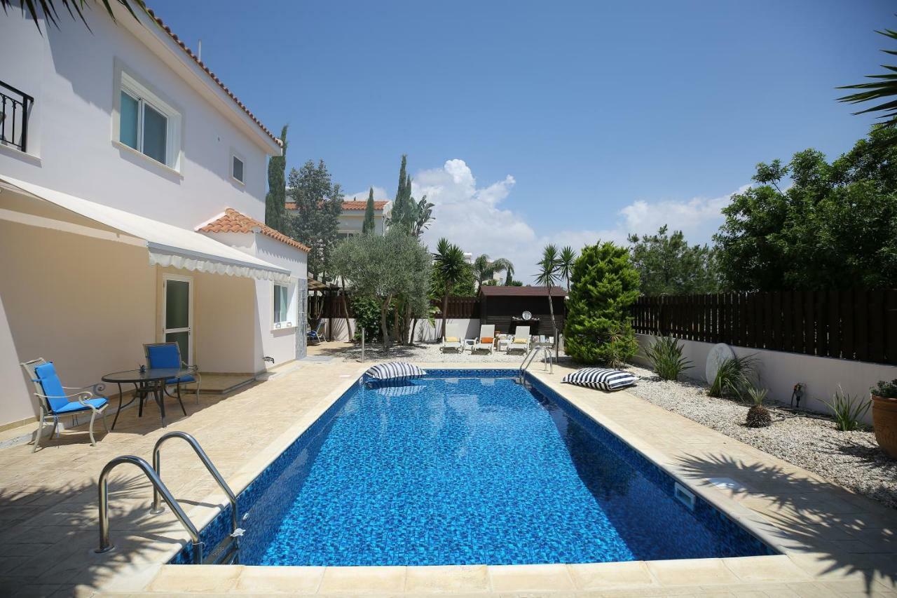 Unique Beach Luxurious Villas Agia Napa Exterior foto