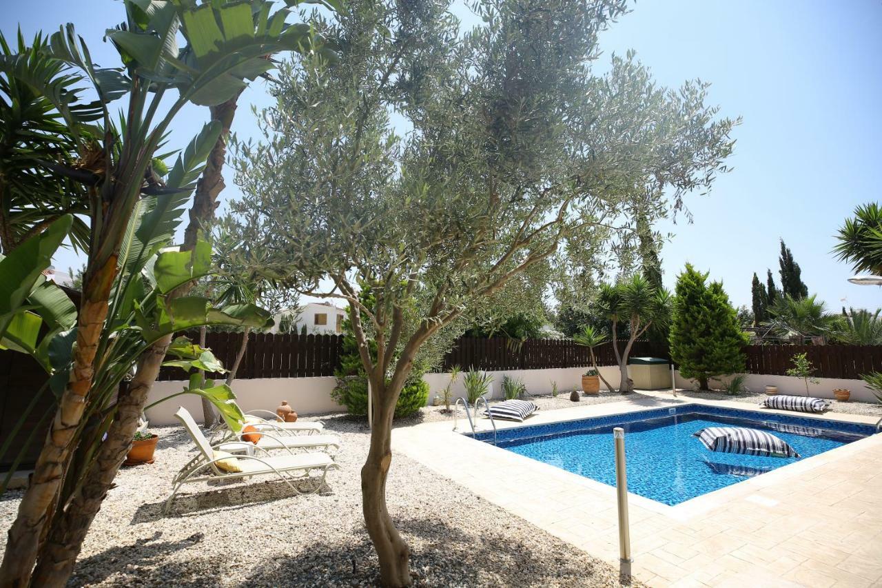 Unique Beach Luxurious Villas Agia Napa Exterior foto