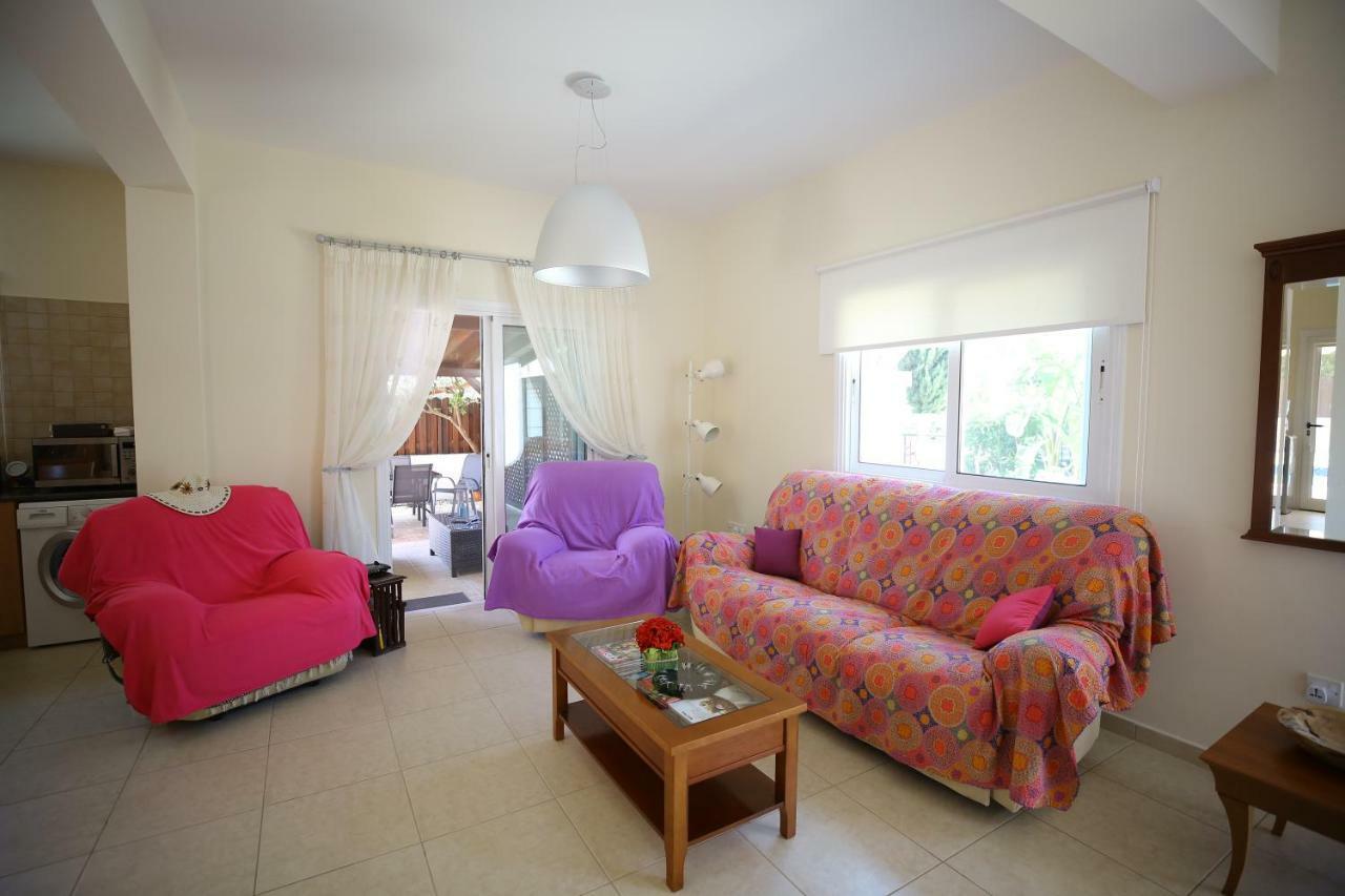 Unique Beach Luxurious Villas Agia Napa Exterior foto